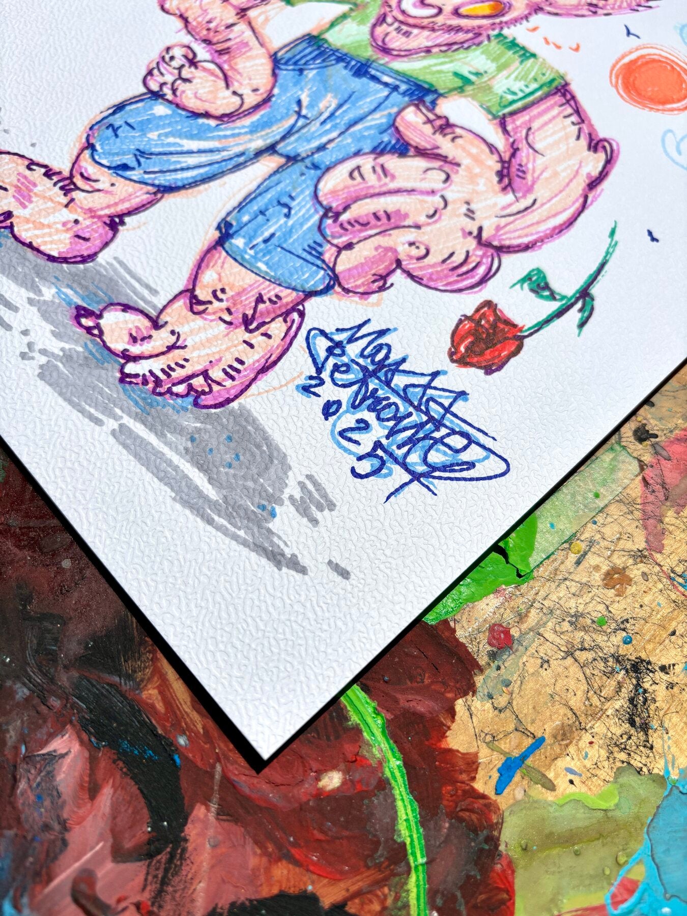 Dettaglio con firma e rosa dell'illustrazione Pink Rabbit di Max Petrone